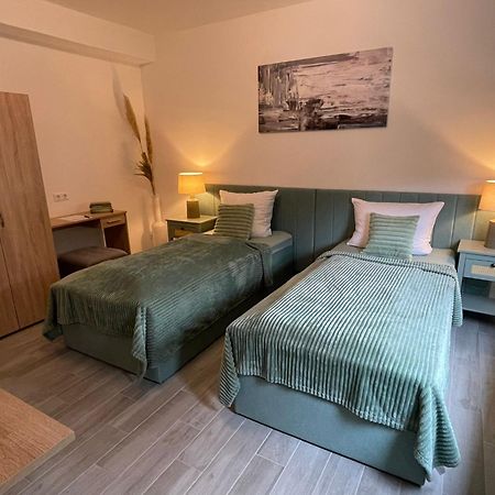 Holi Day Spa 2-Bett Zimmer App 3 Berlim Exterior foto