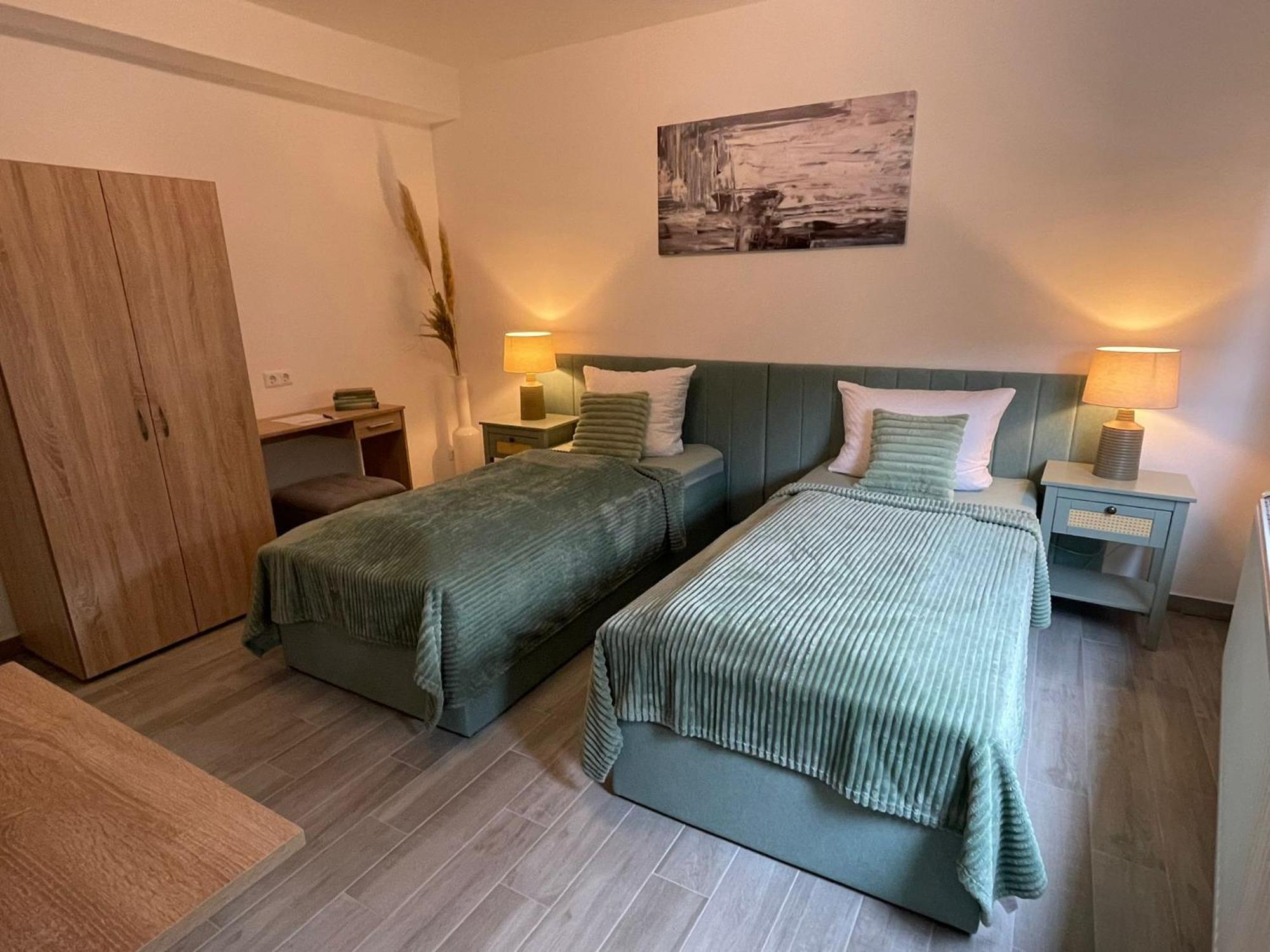 Holi Day Spa 2-Bett Zimmer App 3 Berlim Exterior foto